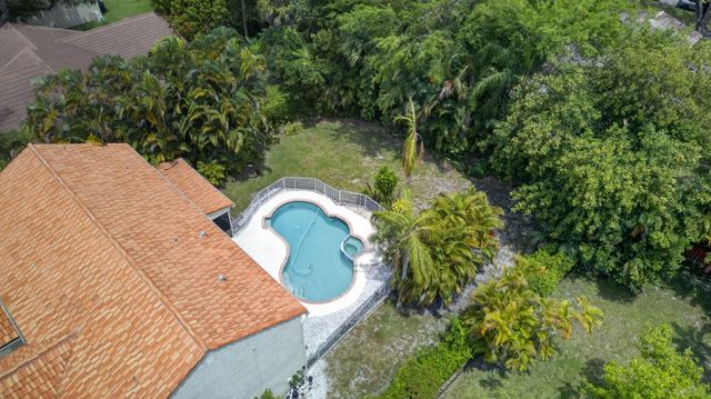 7555 Live Oak Drive, Coral Springs, FL 33065