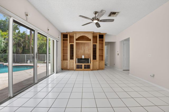 7555 Live Oak Drive, Coral Springs, FL 33065