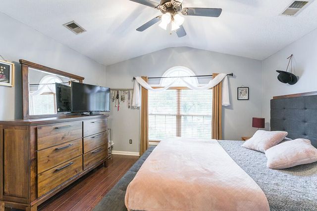 525 Old Manse Court, Lexington, KY 40517