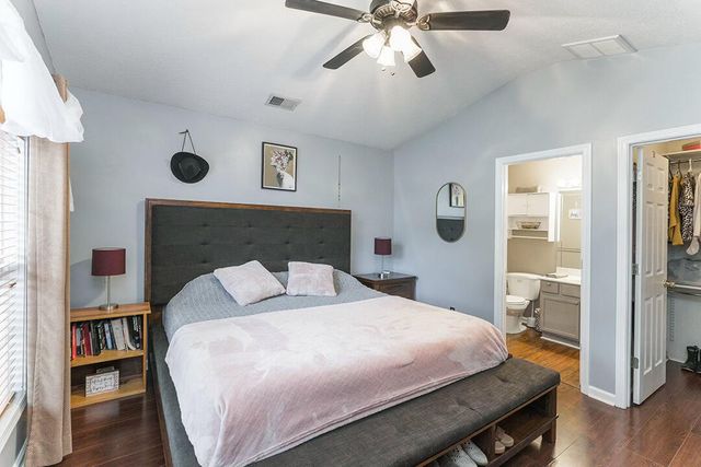 525 Old Manse Court, Lexington, KY 40517