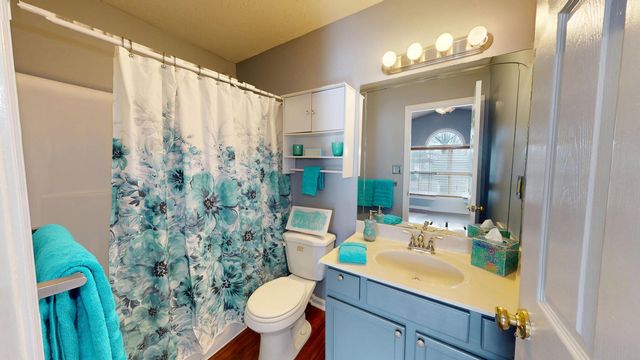 525 Old Manse Court, Lexington, KY 40517