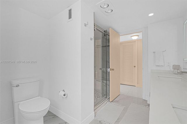 4280 Galt Ocean Dr 2F, Fort Lauderdale, FL 33308