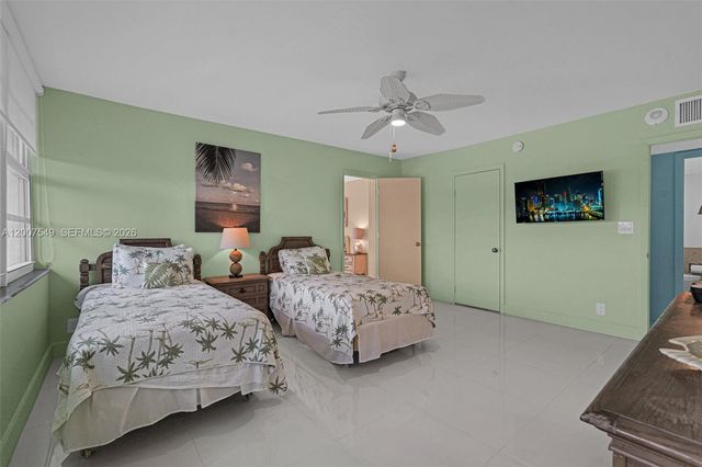 4280 Galt Ocean Dr 2F, Fort Lauderdale, FL 33308