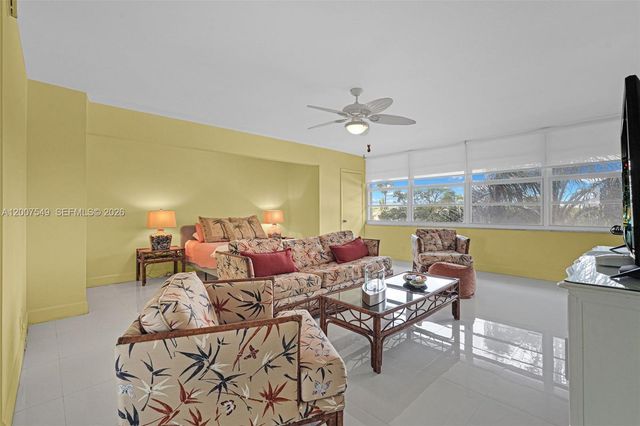 4280 Galt Ocean Dr 2F, Fort Lauderdale, FL 33308