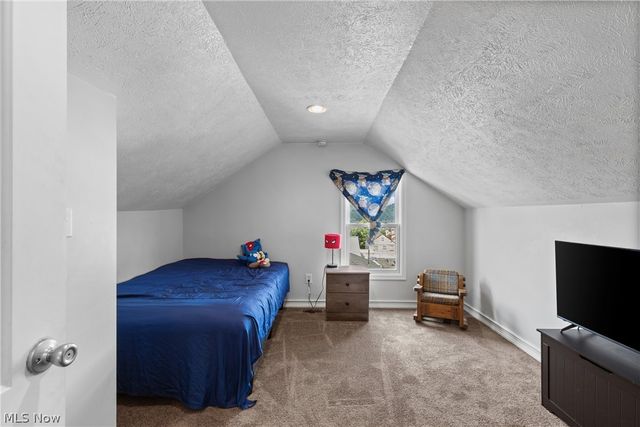 935 Logan Avenue, Toronto, OH 43964