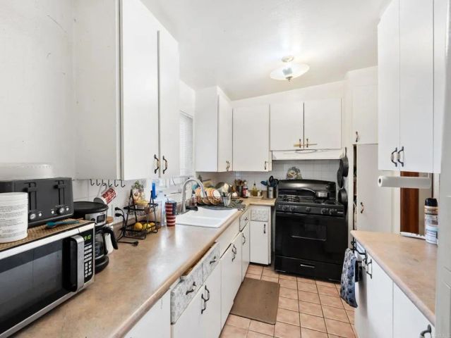 9620 Los Coches Road, Lakeside, CA 92040