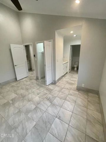 2598 Seahorse Avenue A, Ventura, CA 93001