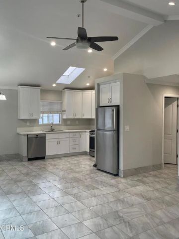 2598 Seahorse Avenue A, Ventura, CA 93001