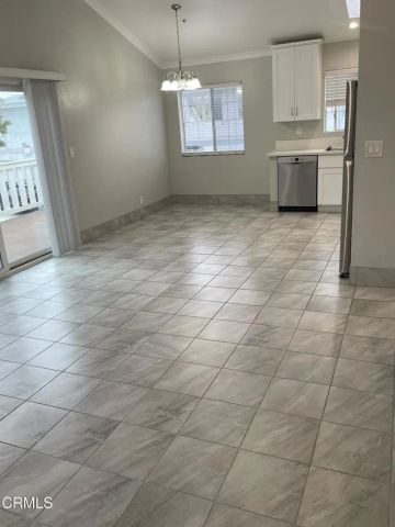 2598 Seahorse Avenue A, Ventura, CA 93001