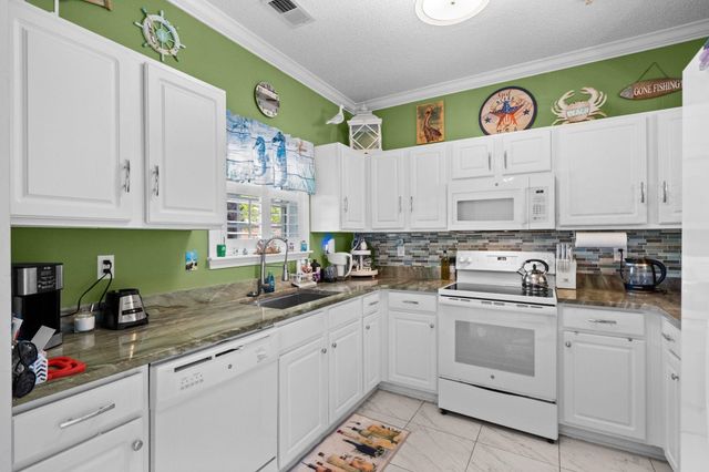 6203 Catalina Dr Unit 1813, North Myrtle Beach, SC 29582