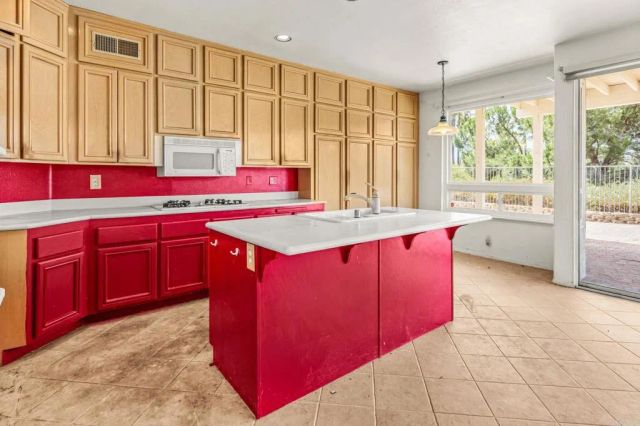 31299 Canterbury Court, Temecula, CA 92591