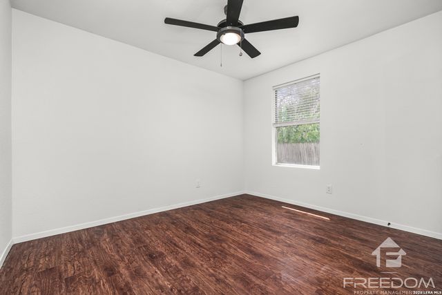 1824 Katy St, New Braunfels, TX 78130