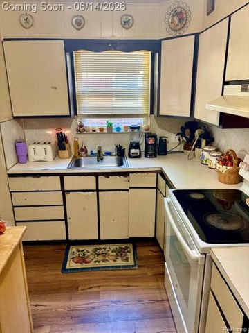 1014 Arlington Street, Inkster, MI 48141