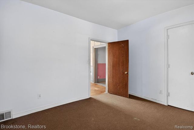 6756 W Beard Road, Perry, MI 48872