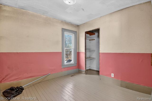 6756 W Beard Road, Perry, MI 48872