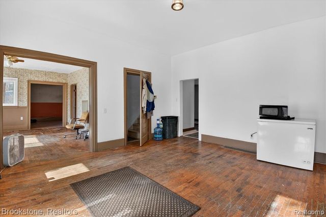 6756 W Beard Road, Perry, MI 48872