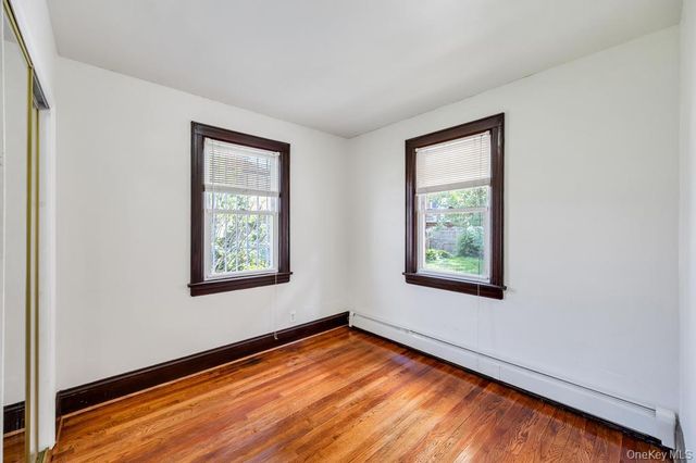 8343 261st Street, Glen Oaks, NY 11004