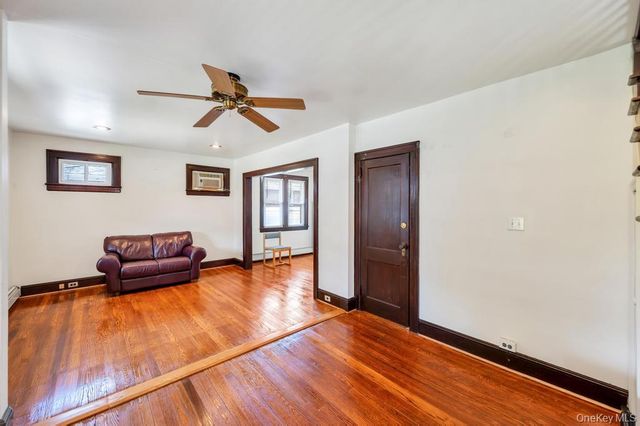 8343 261st Street, Glen Oaks, NY 11004