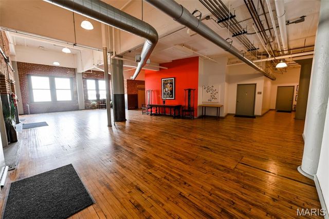 1010 Saint Charles Street 1002, St Louis, MO 63101