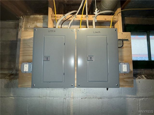 358 Newburgh Avenue, Buffalo, NY 14215