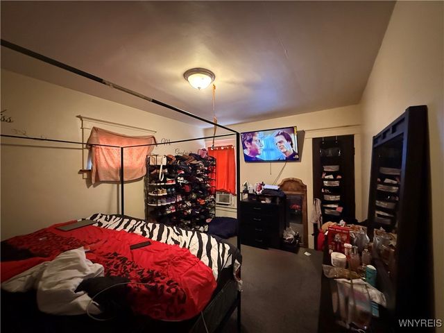 358 Newburgh Avenue, Buffalo, NY 14215