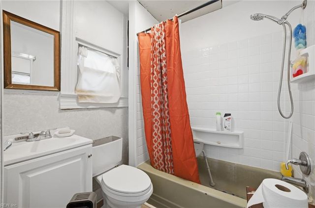 3416 Lens AVE, Norfolk, VA 23509