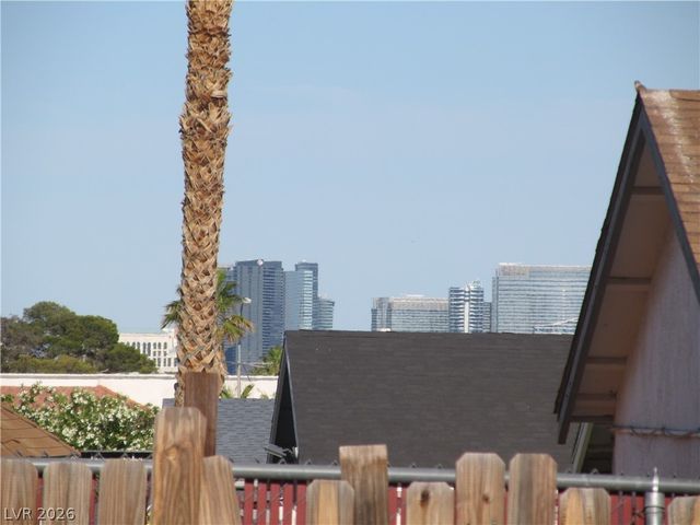 7036 PINEBROOK Court, Las Vegas, NV 89147