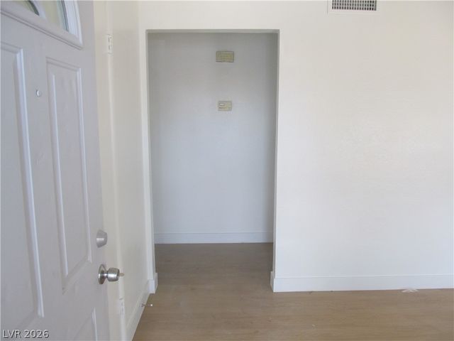 7036 PINEBROOK Court, Las Vegas, NV 89147