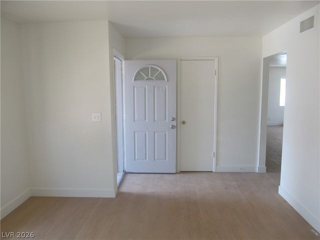 7036 PINEBROOK Court, Las Vegas, NV 89147