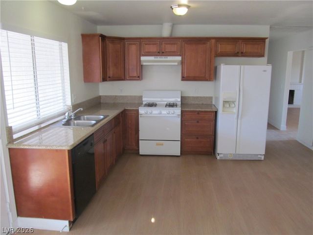7036 PINEBROOK Court, Las Vegas, NV 89147
