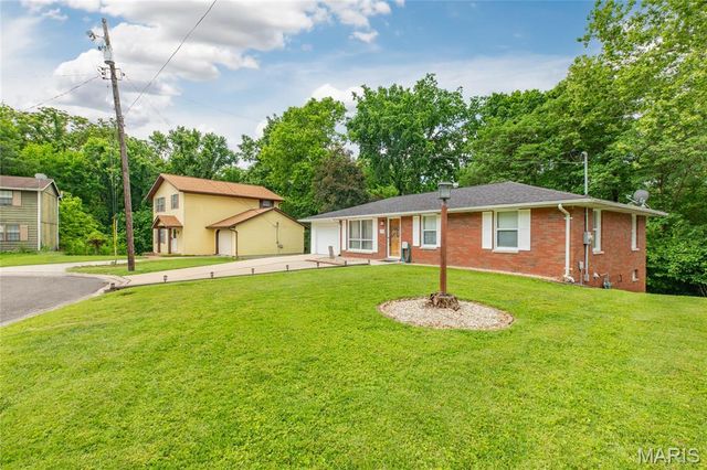 112 Portland Terrace, Collinsville, IL 62234