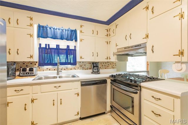 112 Portland Terrace, Collinsville, IL 62234