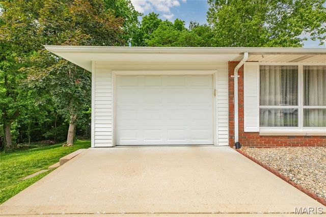 112 Portland Terrace, Collinsville, IL 62234