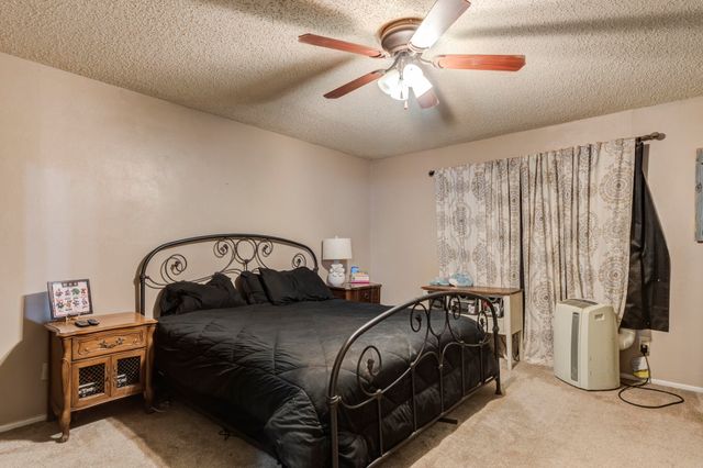 2503 N 2nd Street, Tahoka, TX 79373