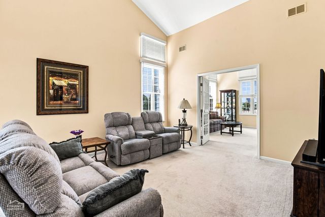 7878 Redtail Drive, Crystal Lake, IL 60014