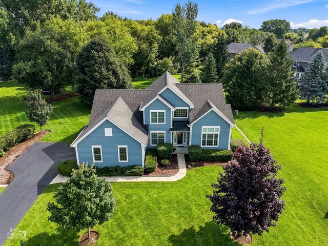 7878 Redtail Drive, Crystal Lake, IL 60014