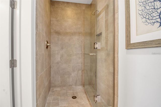 376 ARUBA CIRCLE 301, Bradenton, FL 34209