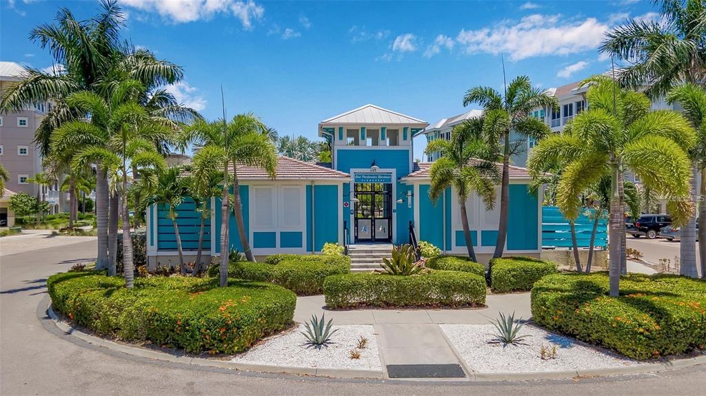 Image 45 of property listing at 376 ARUBA CIRCLE 301, Bradenton, FL 34209