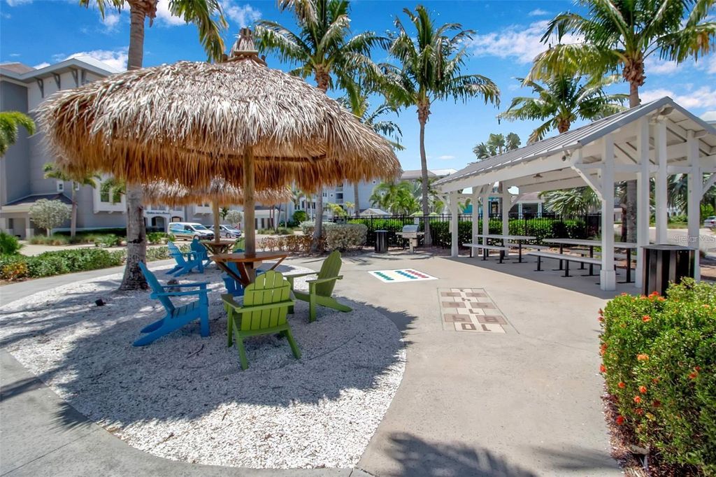 Image 51 of property listing at 376 ARUBA CIRCLE 301, Bradenton, FL 34209