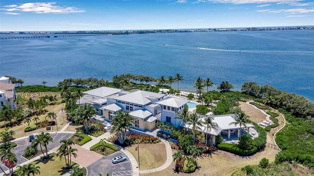 Image 57 of property listing at 376 ARUBA CIRCLE 301, Bradenton, FL 34209