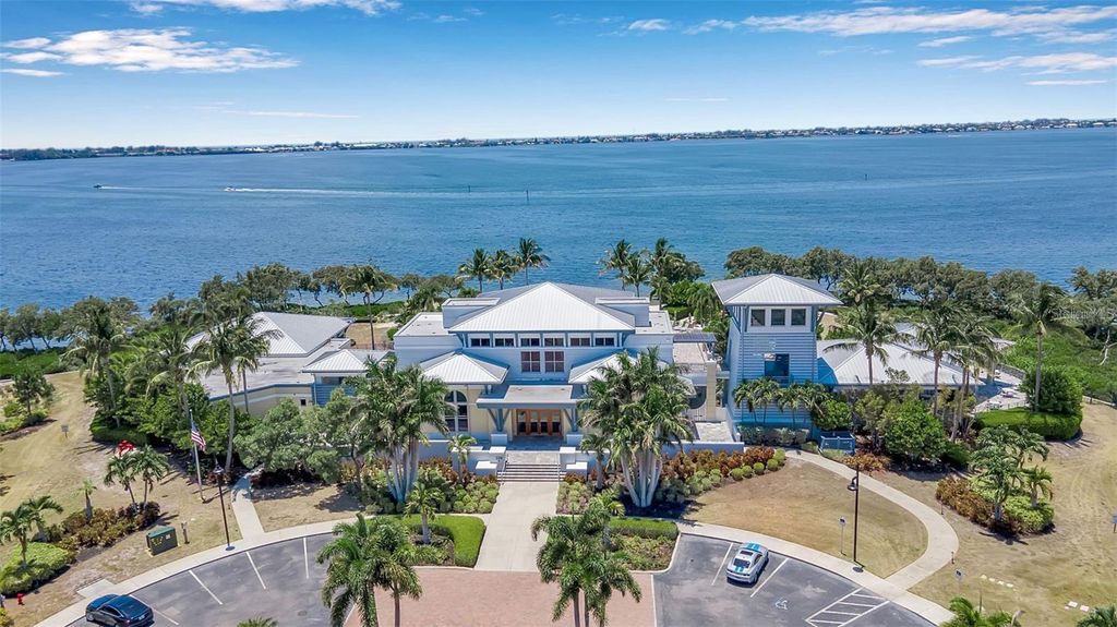 Image 59 of property listing at 376 ARUBA CIRCLE 301, Bradenton, FL 34209