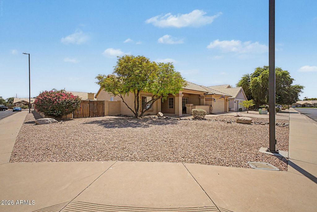 7143 E MILAGRO Avenue, Mesa, AZ 85209 — photo 3