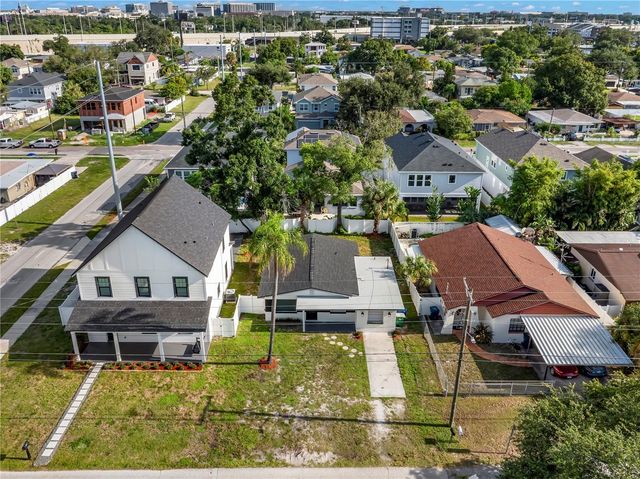 3921 W GRAY STREET, Tampa, FL 33609