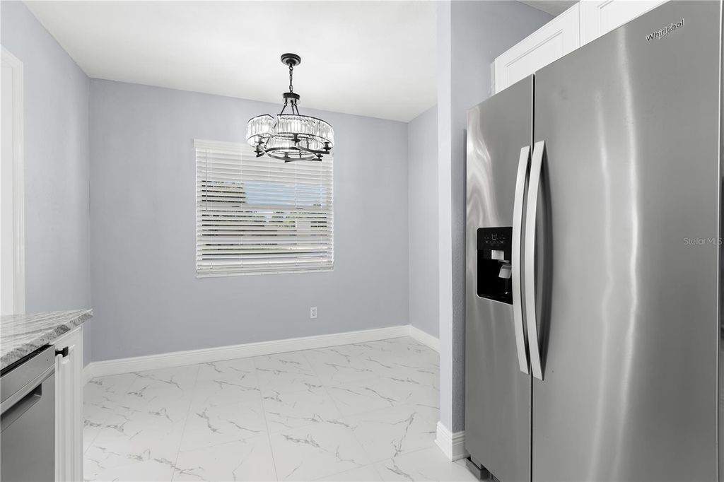 Image 9 of property listing at 3921 W GRAY STREET, Tampa, FL 33609