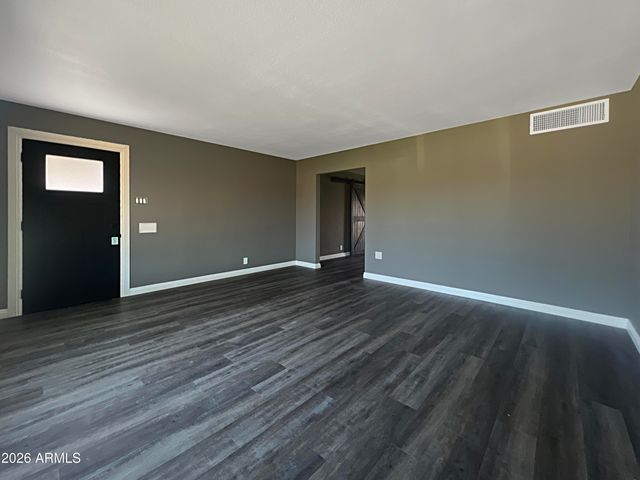8201 E WHITTON Avenue, Scottsdale, AZ 85251