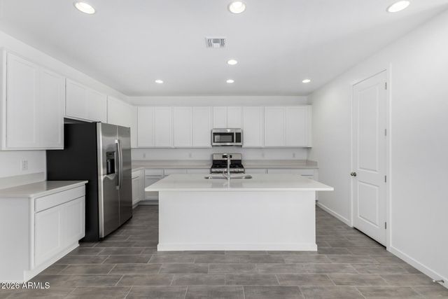 12385 W PARKWAY Lane, Avondale, AZ 85323