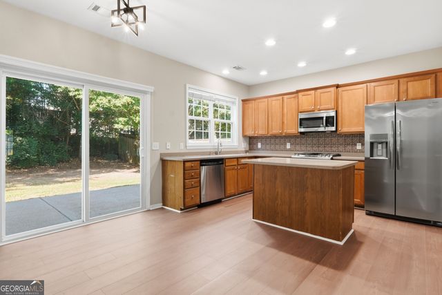 710 Berkeley Terrace, Canton, GA 30115