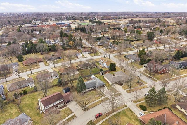 N75W6969 Linden STREET, Cedarburg, WI 53012