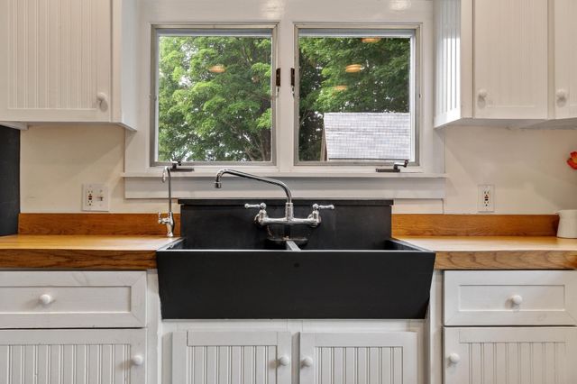 88 Post Road, North Hampton, NH 03862