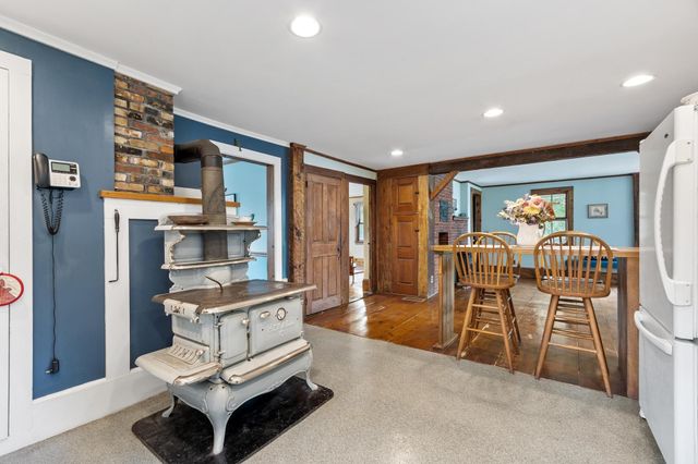 88 Post Road, North Hampton, NH 03862